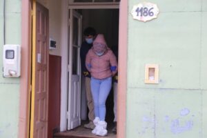 ¡Irresponsables!: 24 detenidos dejó celebración de cumpleaños en Barrio Croata