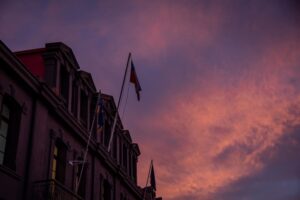 Inminente cambio de intendente y nombre de Margarita Norambuena adquiere fuerza para asumir el cargo