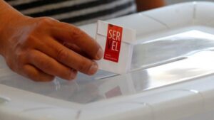 Primarias: ChileVamos logró acuerdo mientras oposición se dividió
