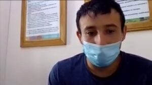 Dejan sin medidas cautelares a conductor ebrio y sin licencia que se estrelló contra la muro de una vivienda