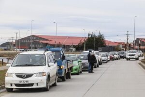 Caravana de protesta contra la pandemia exigió cerrar el aeropuerto y otras medidas
