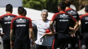 Con varias sorpresas: Rueda entrega nómina de Chile para partidos de clasificatorias