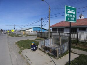 Rachas de viento de 111 km/h causó estragos  en Punta Arenas