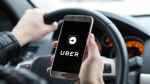 Uber ofrecerá viajes gratis para votar en el plebiscito