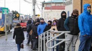 Minsal informa 1.880 nuevos contagios a nivel país: Magallanes sigue en problemas