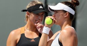 Triunfazo de Guarachi y Krawczyk en Roland Garros: vencieron a 'las 1 del Mundo' y están en cuartos
