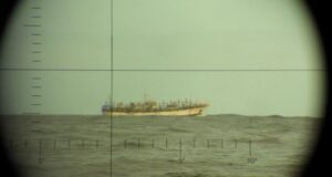 Armada se mantiene en alerta por más de 300 buques chinos que se encuentran a las costas chilenas