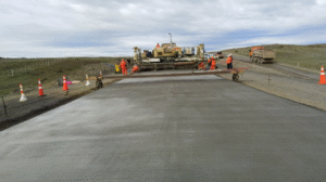 MOP inició pavimentación en ruta Porvenir-Onaissin