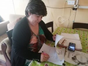 Un centenar de magallánicas nivelan sus estudios con fines laborales