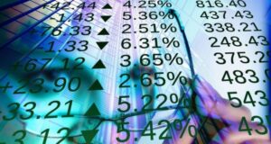 Las bolsas europeas cierran dispares ante la incertidumbre económica y rebrotes del covid-19
