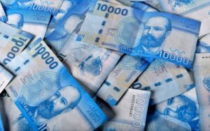 ¿En qué gastarían los chilenos el dinero de un nuevo retiro de las AFP?