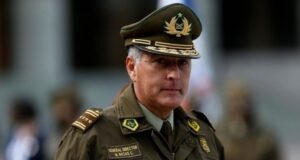 Llaman a retiro a 12 generales del Alto Mando de Carabineros: Mario Rozas continúa a cargo