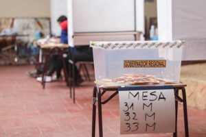 ¡Primarias con una baja votación!