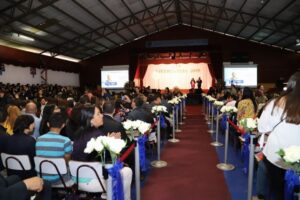 Educación entrega protocolo especial para titulaciones de forma presencial