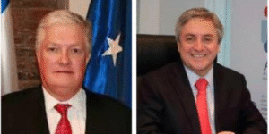 Kusanovic y Paredes podrían renunciar a sus cargos para ser candidatos al Parlamento
