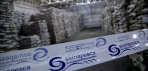 Sernapesca confirma presencia de covid-19 en empaque de mariscos chilenos exportados a China