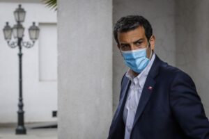 Presentan recurso de protección contra ministro del Interior