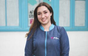 Emprendedora de Magallanes recibe primer lugar del Premio CreceMujer
