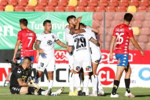 Colo-Colo vuelve a respirar y vence de visita a Unión Española