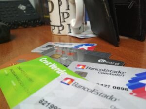 Deuda promedio en Magallanes subió 7,4% en septiembre y ronda los $ 2 millones