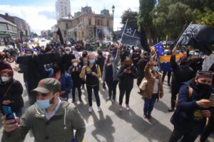 Con un funeral simbólico diversos sectores productivos dijeron “No+cuarentena”