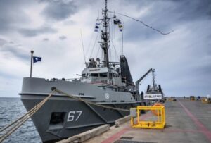 Conmemoraron 30 años de servicio de la embarcación Lautaro de la Armada