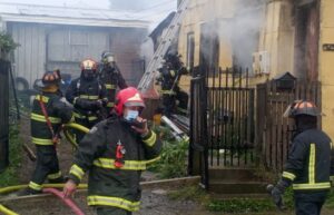 Voraz incendio cobró la vida de una persona en Población Calixto