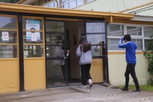 Más de dos mil personas participaron en primera jornada de Prueba de Transición