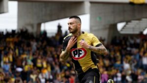 El adiós del Rey León: Pinilla se retira del fútbol