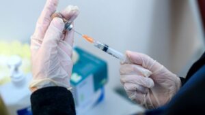 Hoy comienza proceso histórico de vacunación contra el Coronavirus en adultos mayores