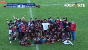 Dante Bustamante, jugador de Limache: “Sería bonito coronar el ascenso con el título de Tercera División”