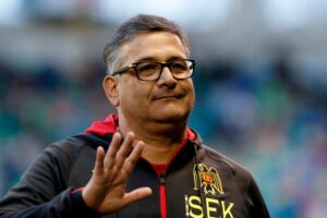 Otra alternativa: Afirman que ANFP contactó a Ronald Fuentes para hacerse cargo de la selección chilena