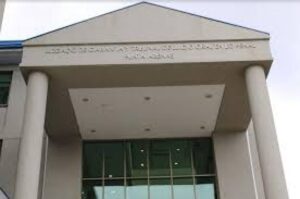 Formalizado por lesiones VIF habría herido con un cuchillo a su pareja