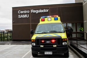 Se querellan contra sicópata que amenazó de violar y quemar a funcionaria del SAMU