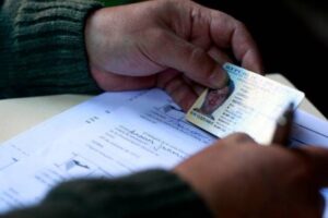 Gobierno extiende vigencia de cédulas de identidad
