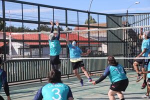 El vóleibol marcó el retorno del deporte  en Punta Arenas en Fase 3