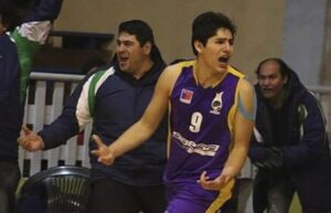 Julio Ovando: Un magallánico que hace historia en el básquetbol de Puerto Montt