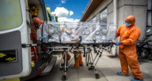 Minsal reporta 2.747 casos nuevos y 24 muertos: pacientes UCI llegan a nivel más alto desde julio