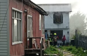 Un menor intoxicado y cinco damnificados es el saldo de un voraz incendio