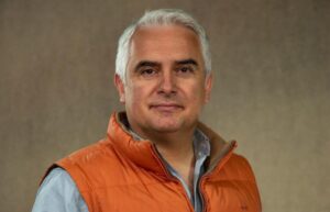 Claudio Flores: “Boric no está a la altura del momento histórico, los hechos hablan por sí solos”