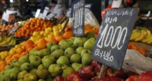 IPC febrero se conocerá el próximo lunes: expertos vaticinan precios a la baja