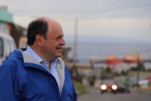 Rodrigo Álvarez criticó la decisión de aplazar las elecciones