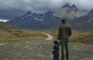 HYST pidió extender pasaportes para turistas chilenos y extranjeros vacunados