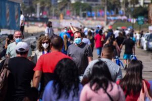 Retroceden 43 comunas, 23 a cuarentena y 11 avanzan: revisa todos los cambios del Paso a Paso
