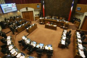 Senado retrasa votación de aplazamiento de elecciones
