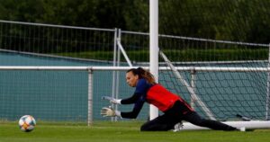 Con la capitana al mando: Endler y Lara se sumaron a los entrenamientos de La Roja en Turquía