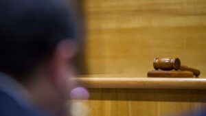 Condenado por abuso sexual con riesgo de reincidencia evita la cárcel