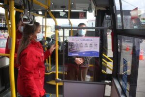 Difunden prevención en el transporte público