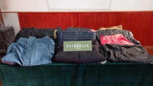 Detienen a dúo puertomontino que estaría implicado en robo de tienda y dos viviendas