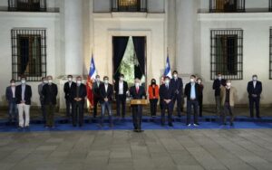 Piñera cede y entrega proyecto alternativo para un tercer retiro del 10 por ciento